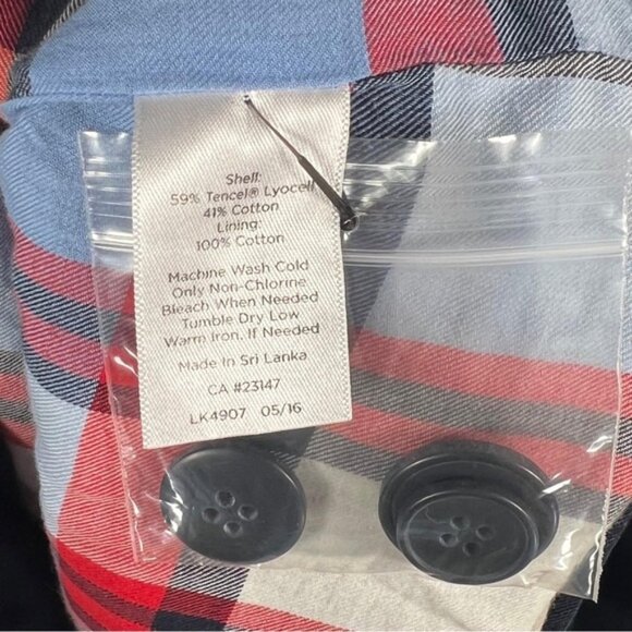 NWOT TALBOTS Button Down Blazer Jacket Interior Plaid Pockets Collarless Size 10 - Picture 8 of 8